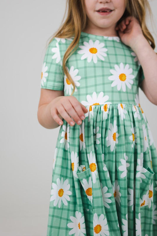 MILA & ROSE POCKET TWIRL DRESS - OFF THE GRID