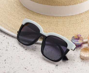 PEEPERS-FRENCHY SUNGLASS-BLK& WHITE-0.00