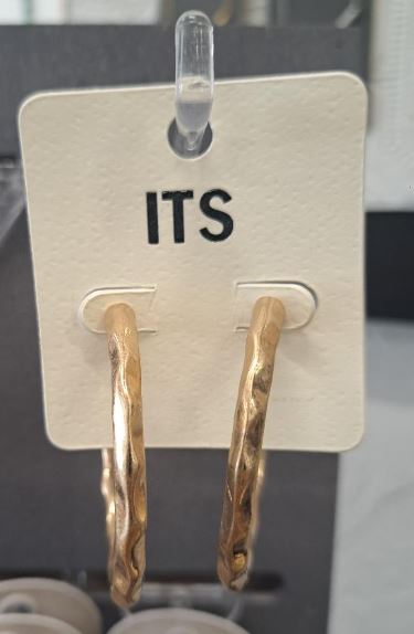 ITS HAMMERED GOLD HOOPS