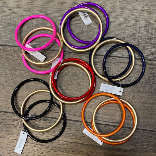 ETE SET OF 2 METAL BANGLES W/GOLD