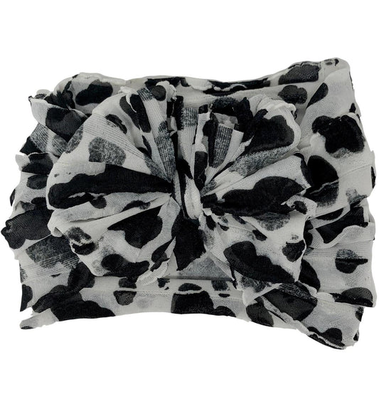 IN AWE BOW/COW
