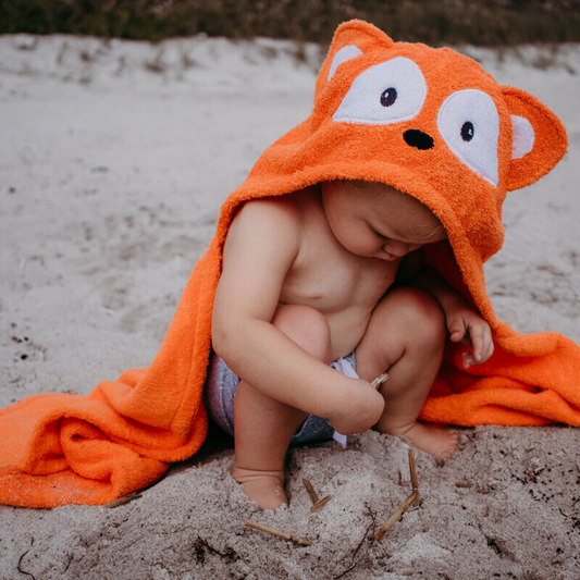 CHILDS HOODED TOWEL/FOX