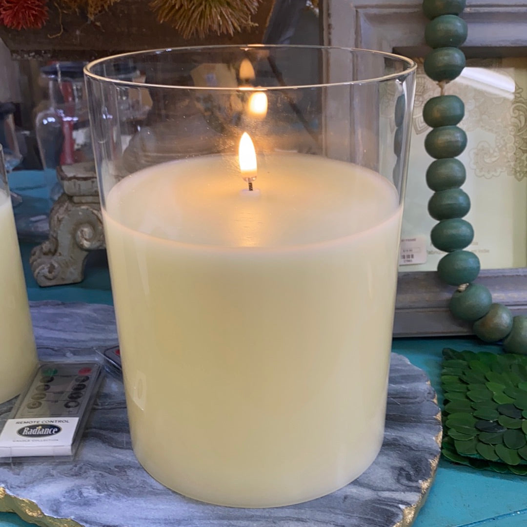 SIMPLY IVORY  RADIANCE CANDLE/ 6X8