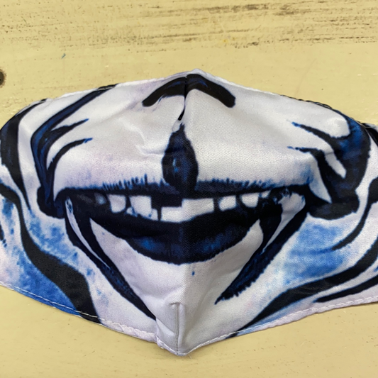 ADULT SPREAD THE LOVE MASK